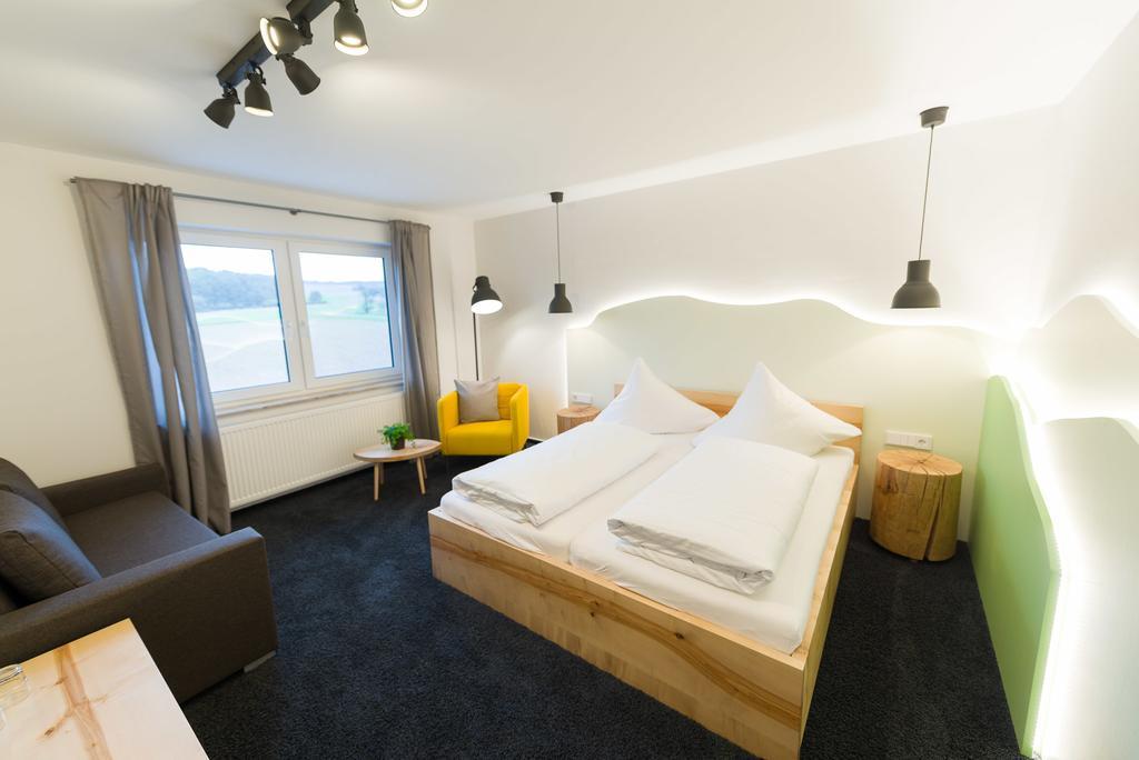 Hotel Rhoenhof Хюнфельд Экстерьер фото